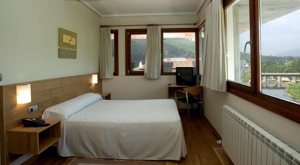 Hotel Errekagain Aracaldo Екстериор снимка